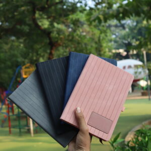 Material Leather wright (Pu) 200 pages