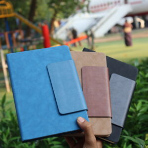 Material Leather wright 200 pages